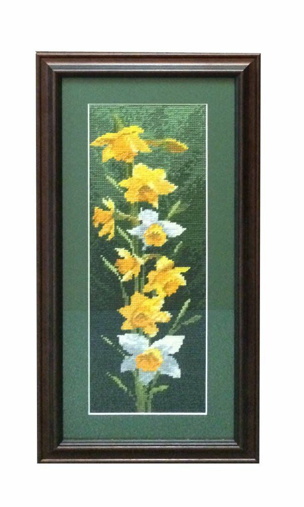 Cross Stitch of Daffodils
