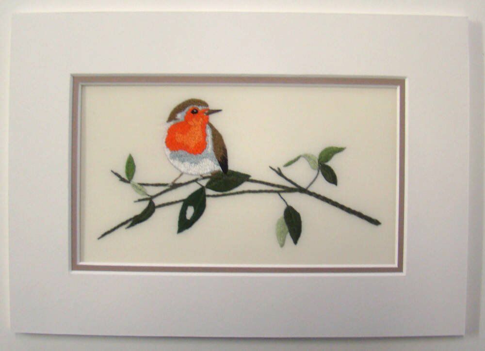 Simple wood frame robin needlework - Small Robin Needlework
