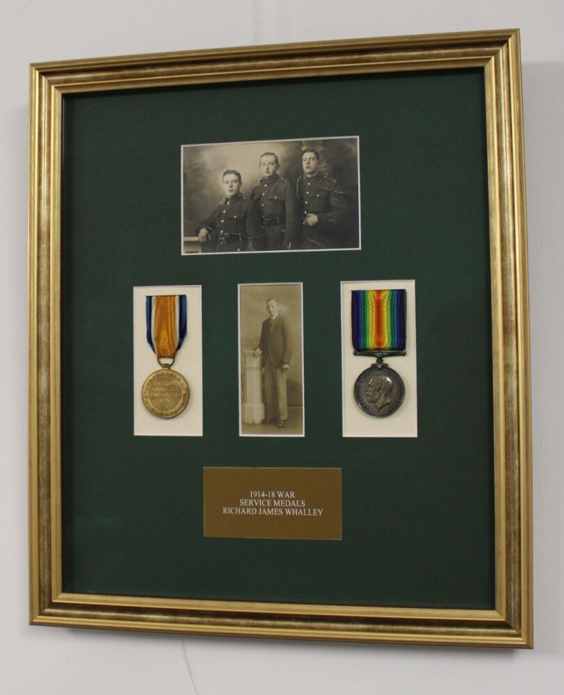 WWI photographs and medals