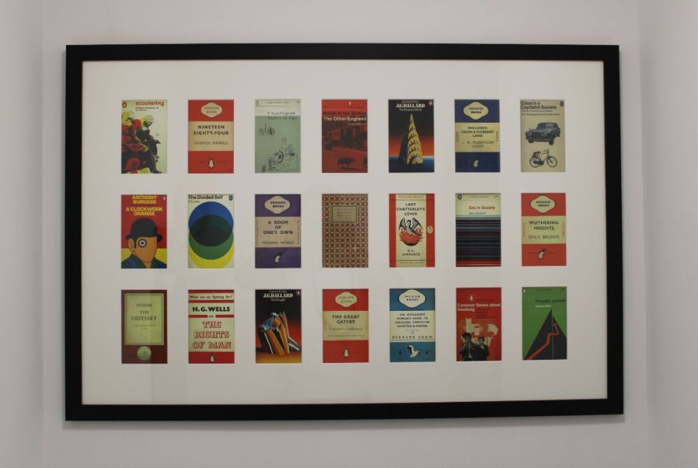 Multi Aperture Mount for 21 Penguin Paperback Jackets