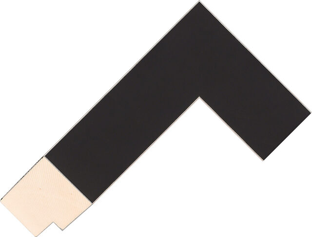 Gramercy Moulding AQ.346790 picture frame moulding from the Gramercy range