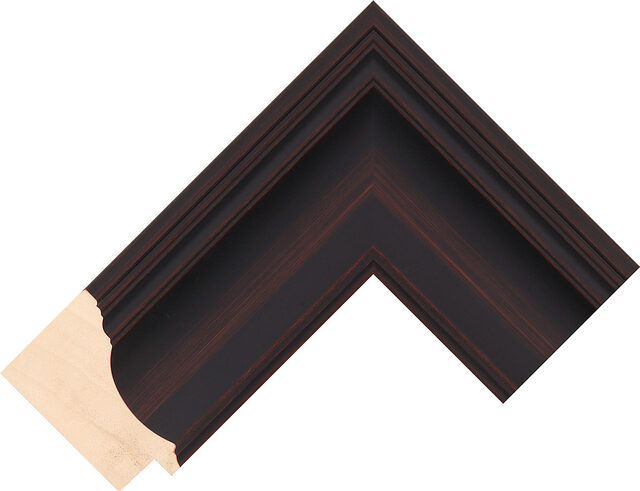 Urbane Moulding AQ.432436000 picture frame moulding from the Urbane range