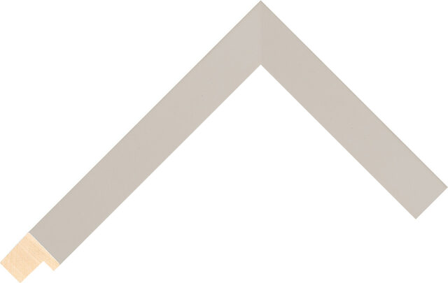 Moulding AQ.453207000 picture frame moulding from the Essentials range