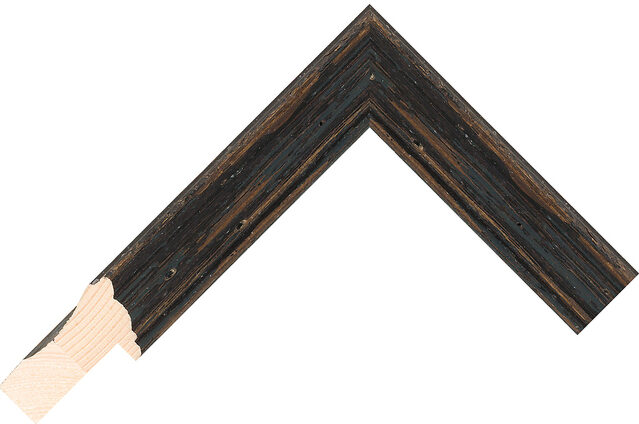 Brittany Moulding PEFC AQ.454301 picture frame moulding from the Brittany range