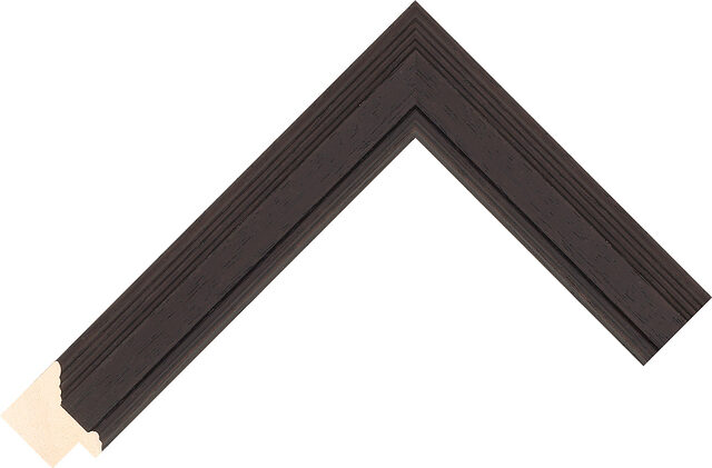 Lincoln Moulding AQ.471000499 picture frame moulding from the Lincoln range